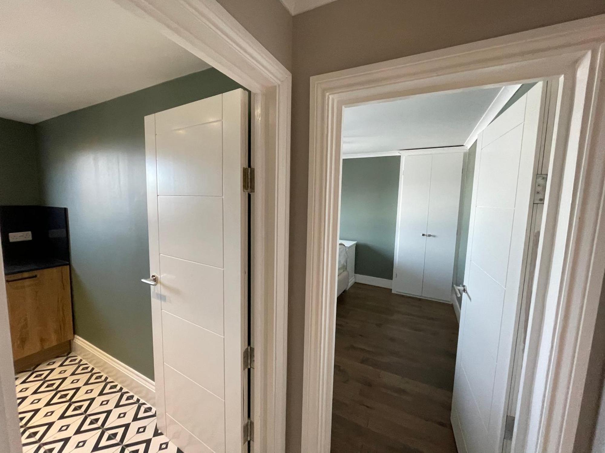 Spacious & Pristine 2Bd Flat - Balham Lägenhet London Exteriör bild